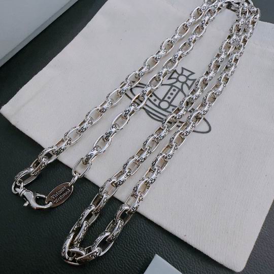 Vivienne Westwood necklace 11lyh38